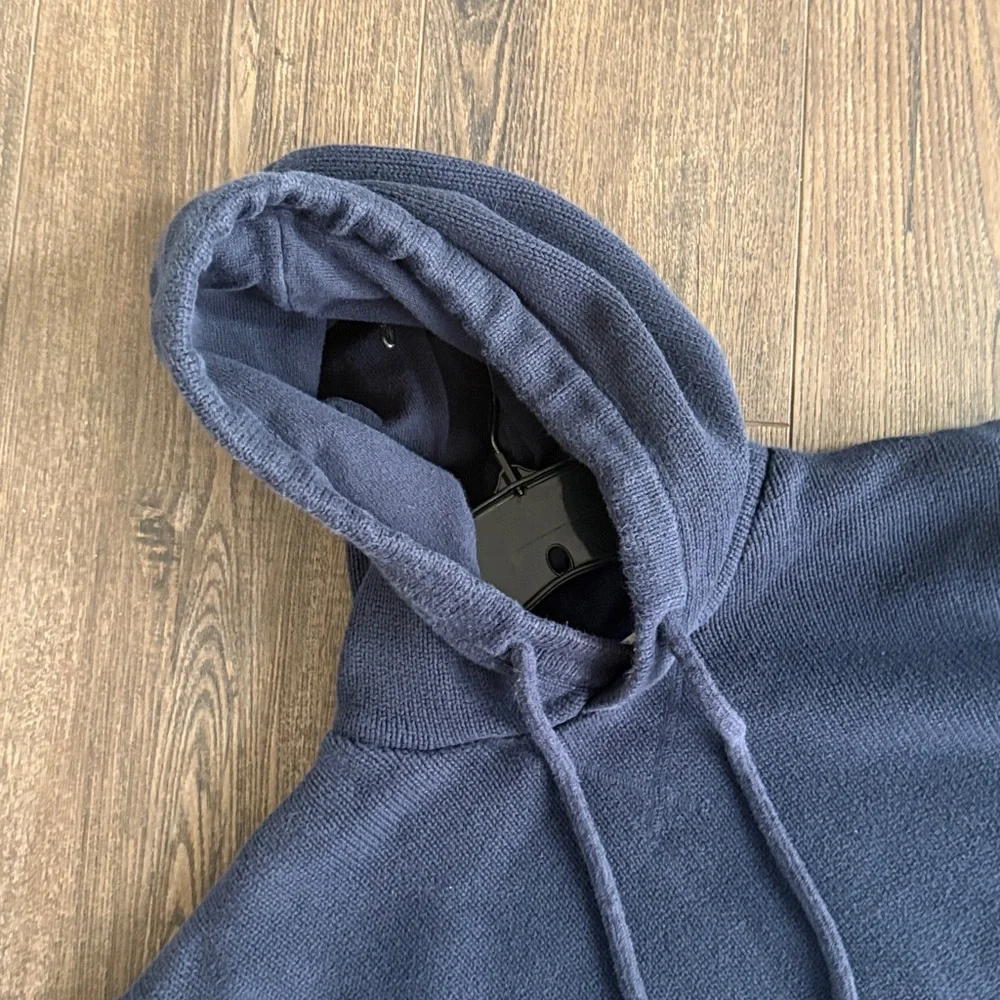 H&M mens navy hooded sweater Like New Medium